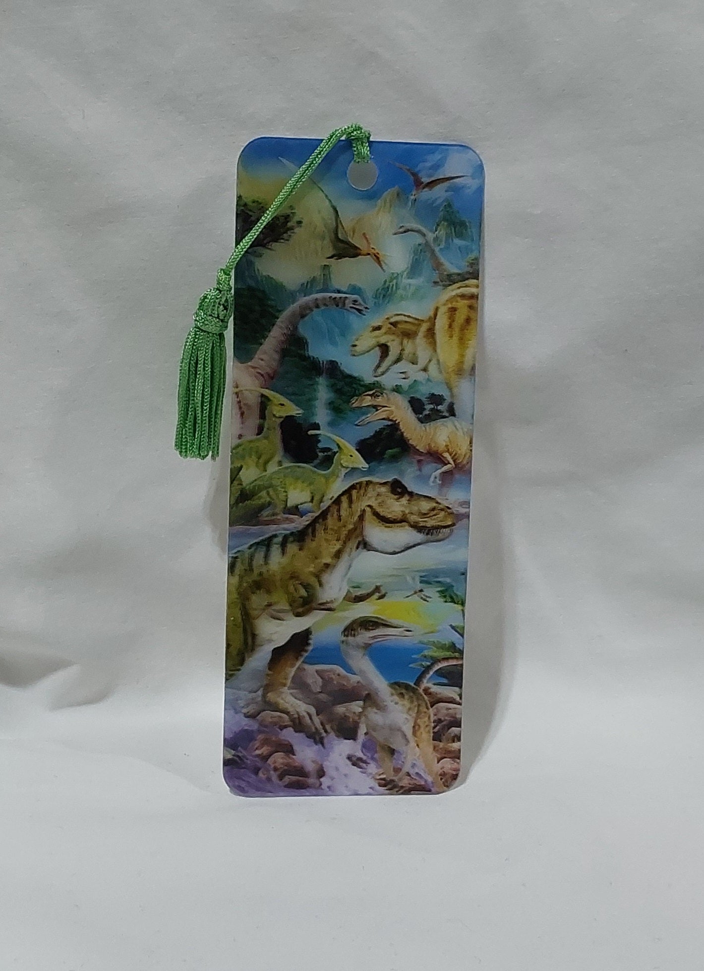 46987 3DB Dino Valley Bookmark