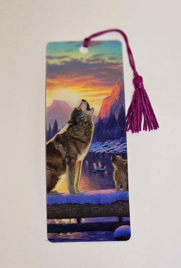 47169 3DB Dawn Wolves Bookmark